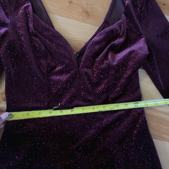 NWT Express maroon sparkly plunging sweetheart long sleeve velvet minidress XS - Picture 6 of 7